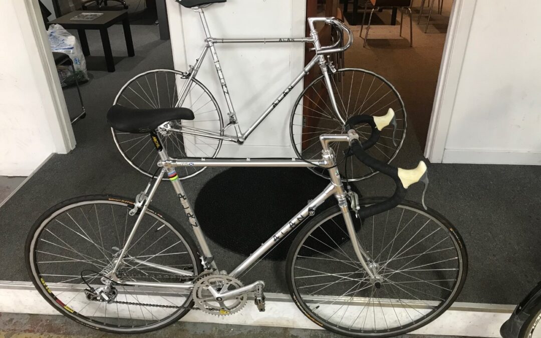 alan vintage road bike